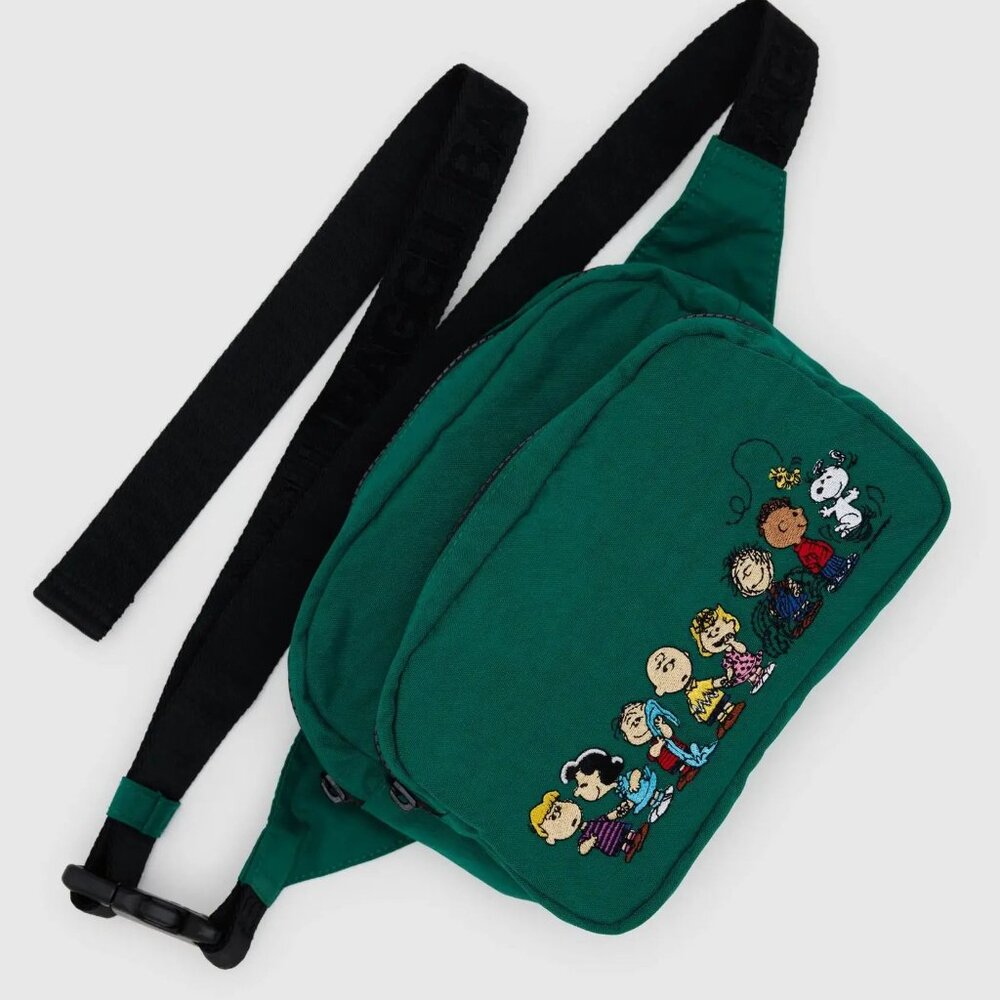 NWT Baggu Fanny Pack - Peanuts (Cypress)